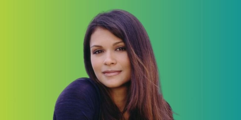 Nia Peeples Net Worth