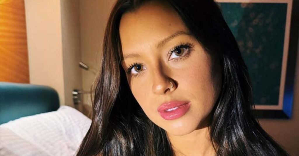 Whitney Wren Biography