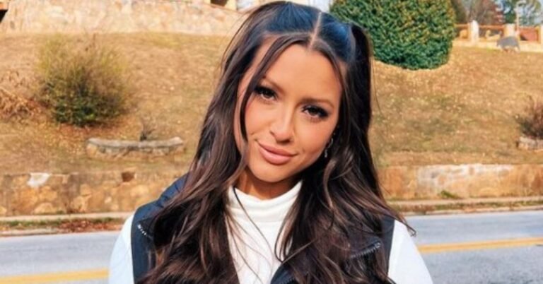 whitney wren net worth